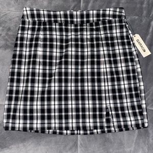 Black and White Plaid Skirt Medium Garage